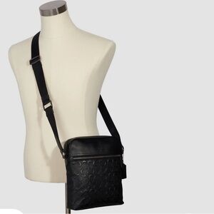 Coach Houston Flight Bag